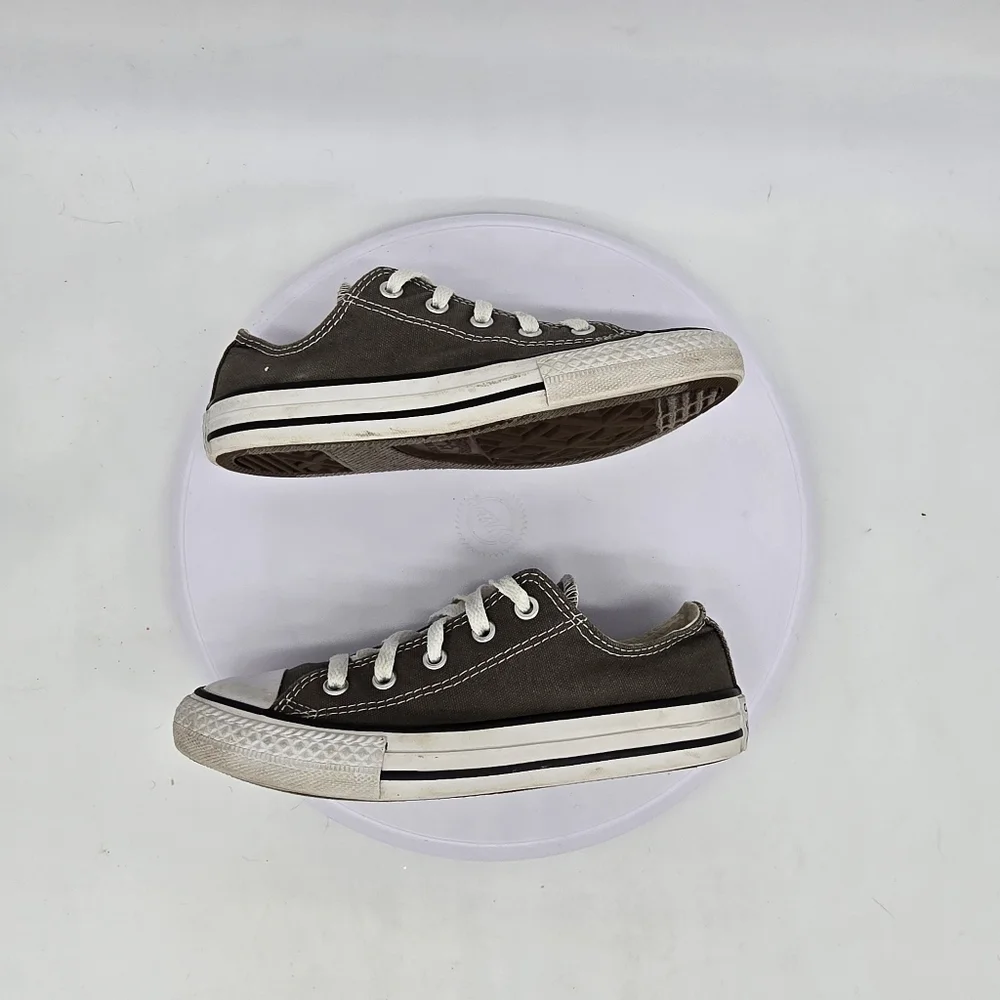 Converse shoes youth